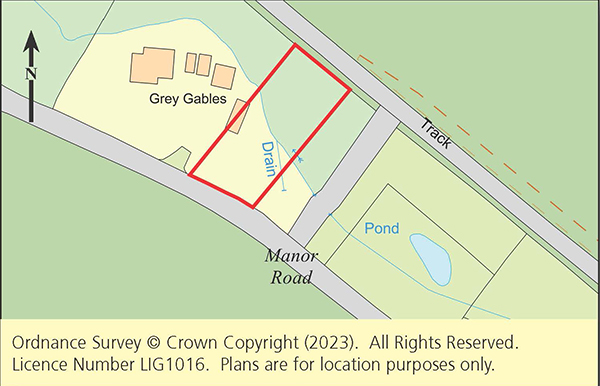 Lot: 77 - LAND WITH POTENTIAL -